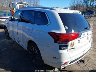 Продам Mitsubishi Outlander, 2018, плагин-гибрид, автомат. Авторынок ПМР, Тирасполь. АвтоМотоПМР.