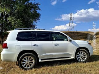 Lexus LX Series, 2009, benzină-gaz (metan), automata. Tiraspol