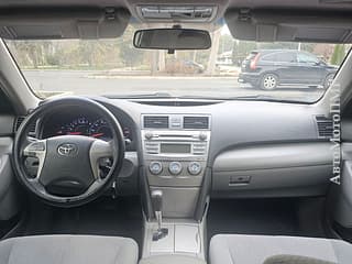 Toyota Camry, 2010, бензин-газ (метан), автомат. Тирасполь