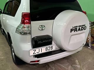 Toyota Land Cruiser Prado, 2013, benzină-gaz (metan), manuala. Tiraspol