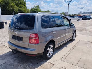 Vând Volkswagen Touran, 2008, benzină-gaz (metan), manuala. Piata auto Pridnestrovie, Tiraspol. AutoMotoPMR.