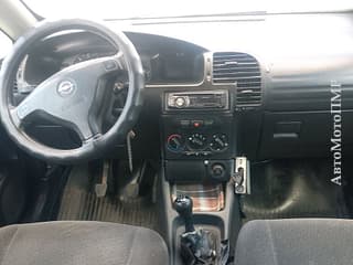 Selling Opel Zafira, 2002, diesel, mechanics. PMR car market, Tiraspol. 