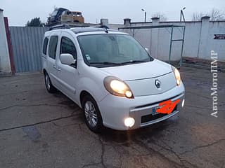 Вместительный минивен в отличном состоянии  пишите