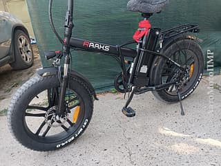 Electric bicycles in Moldova and PMR<span class="ans-count-title"> 8</span>. Продам электро велосипед,  гидравлические тормоза,ручка газа ,запас хода 50 км