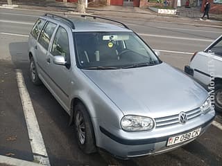 Selling Volkswagen Golf, 2002 made in, petrol, mechanics. PMR car market, Tiraspol. 