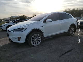 Свежепригнан растаможен! макси комплектация! пишите.. Продам БМВ  Х-5. 2003 г, 3,0 дизель.  Полный привод. Автомобиль обслужен!!!!!