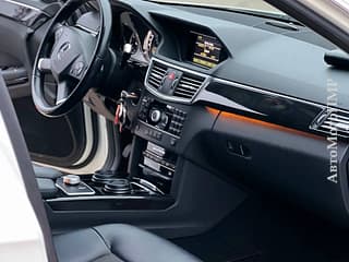 Свежепригнан растаможен отличный мерседес на обмен можно