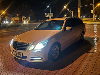 Свежепригнан растаможен отличный мерседес на обмен можно