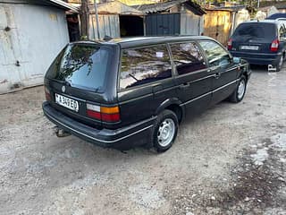 Selling Volkswagen Passat, 1993 made in, petrol, mechanics. PMR car market, Tiraspol. 