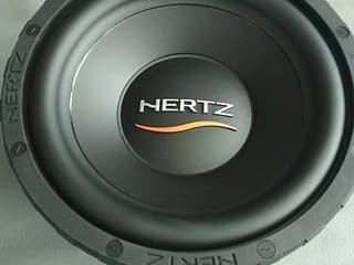Разборка и запчасти в ПМР. В продаже оригинальный сабвуфер фирмы Hertz, мощность 500 Вт. Играет бодро. АвтоМотоПМР - Авторынок ПМР.