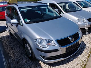 Vând Volkswagen Touran, 2007 a.f., benzină-gaz (metan), mecanica. Piata auto Pridnestrovie, Tiraspol. AutoMotoPMR.