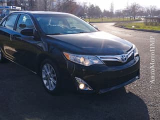 Тайота камри гибрид растаможена можно на обмен пишите