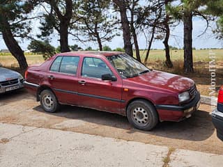 Selling Volkswagen Vento, 1993, gasoline-gas (methane), mechanics. PMR car market, Tiraspol. 