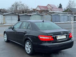 Мерседес в отличном состоянии пишите на обмен 77751188