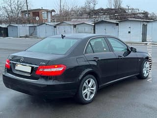 Мерседес в отличном состоянии пишите на обмен 77751188