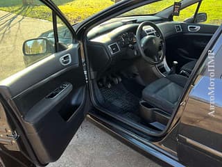 Отличный автомобиль хорошая комплектация на обмен пишите 77751188 ватсап телеграм