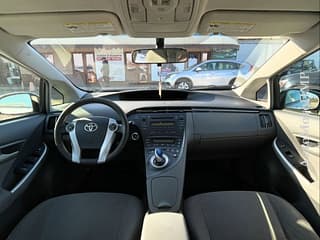 Хороший приус нейтральные номера пишите на обмен