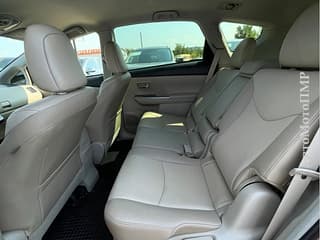 Vând Toyota Prius, 2015, hibrid, automata. Piata auto Pridnestrovie, Tiraspol. AutoMotoPMR.