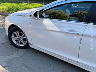 Selling Hyundai Sonata, 2011, gasoline-gas (propane), аutomatic. PMR car market, Tiraspol. 