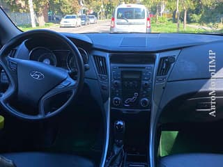 Selling Hyundai Sonata, 2011, gasoline-gas (propane), аutomatic. PMR car market, Tiraspol. 