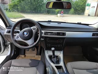 BMW320i кузов E90