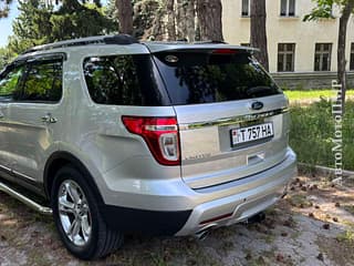 Vând Ford Explorer, 2014, benzină-gaz (metan), automata. Piata auto Pridnestrovie, Tiraspol. AutoMotoPMR.