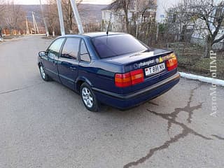 Selling Volkswagen Passat, 1994, gasoline-gas (methane), mechanics. PMR car market, Tiraspol. 