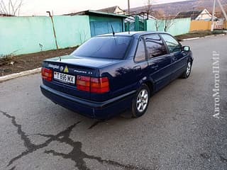 Selling Volkswagen Passat, 1994, gasoline-gas (methane), mechanics. PMR car market, Tiraspol. 