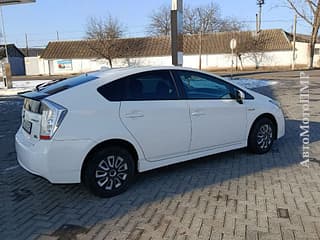 Тайота приус гибрид газ метан на обмен пишите 77751188 ватсап телеграм