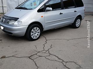 Продам Фольксваген Шаран, 2000год, механика 5 ст, 2.0 бензин /газ ,  метан. Mașini - vânzare, dezmembrare, închiriere, schimb