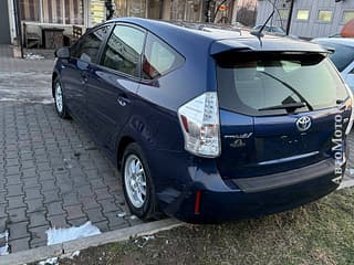 Selling Toyota Prius v, 2013, hybrid, аutomatic. PMR car market, Tiraspol. 