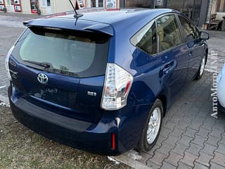 Selling Toyota Prius v, 2013, hybrid, аutomatic. PMR car market, Tiraspol. 