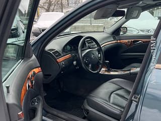 Шикарный мерседес 211 можно на обмен пишите Тирасполь