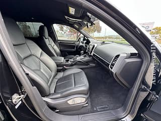 Продам Porsche Cayenne, 2013 г.в., дизель, автомат. Авторынок ПМР, Тирасполь. АвтоМотоПМР.