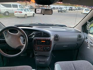 Vând Chrysler Voyager, 1999 a.f., benzină, mașinărie. Piata auto Pridnestrovie, Tiraspol. AutoMotoPMR.