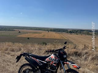  Motocicleta enduro, 200 cm³, Tiraspol