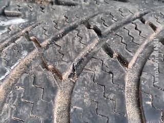 Tires 215/65/R15 in the Moldova and Pridnestrovie. Продам Фулда ПАРА 215/65/15 всесезонка
