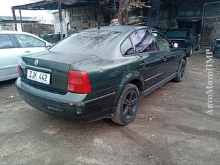 Volkswagen Passat, 2001, бензин, механика. Тирасполь