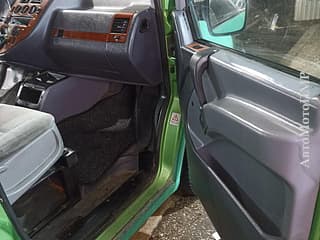 Мерседес вито в отличном состоянии пишите