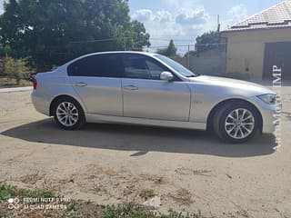 В продаже BMW 320i в кузове e90