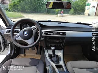В продаже BMW 320i в кузове e90
