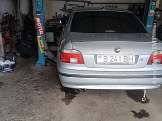 Vând BMW 5 Series, 2001, benzină-gaz (metan), manuala. Piata auto Pridnestrovie, Tiraspol. AutoMotoPMR.