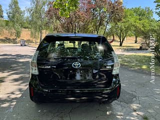 Selling Toyota Prius v, 2013, hybrid, аutomatic. PMR car market, Tiraspol. 