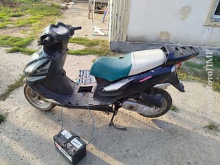 Продам мопед. Electric În secțiunea Piese Motociclete în PMR şi Moldova<span class="ans-count-title"> (8)</span>