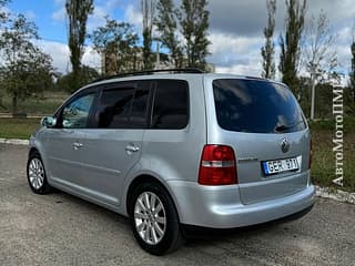 Vând Volkswagen Touran, 2005 a.f., diesel, mecanica. Piata auto Pridnestrovie, Tiraspol. AutoMotoPMR.