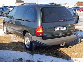 Хороший минивен газ метан можно на обмен пишите 77751188