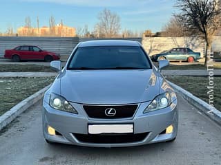 Классный лексус на автомате можно на обмен пишите 77751188