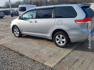 Vând Toyota Sienna, 2011 a.f., benzină-gaz (metan), mașinărie. Piata auto Pridnestrovie, Tiraspol. AutoMotoPMR.