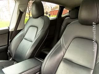 Tesla Model S, 2020, electro, automata. Tiraspol