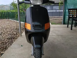 Продам итальянский мопед Piaggio zip в отличном состоянии